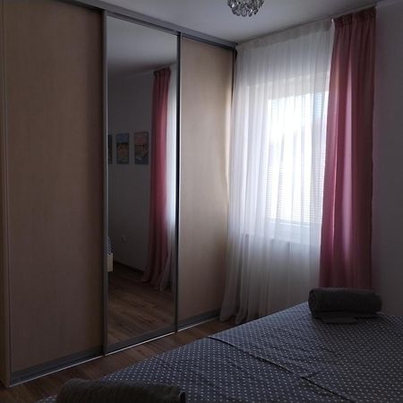 Family Apartment B&B Biograd Na Moru Eksteriør billede