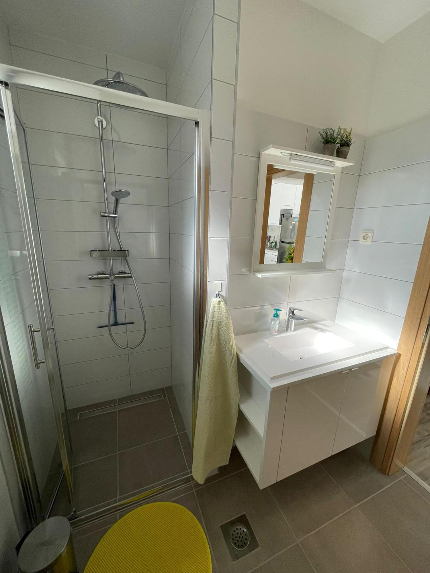 Family Apartment B&B Biograd Na Moru Eksteriør billede